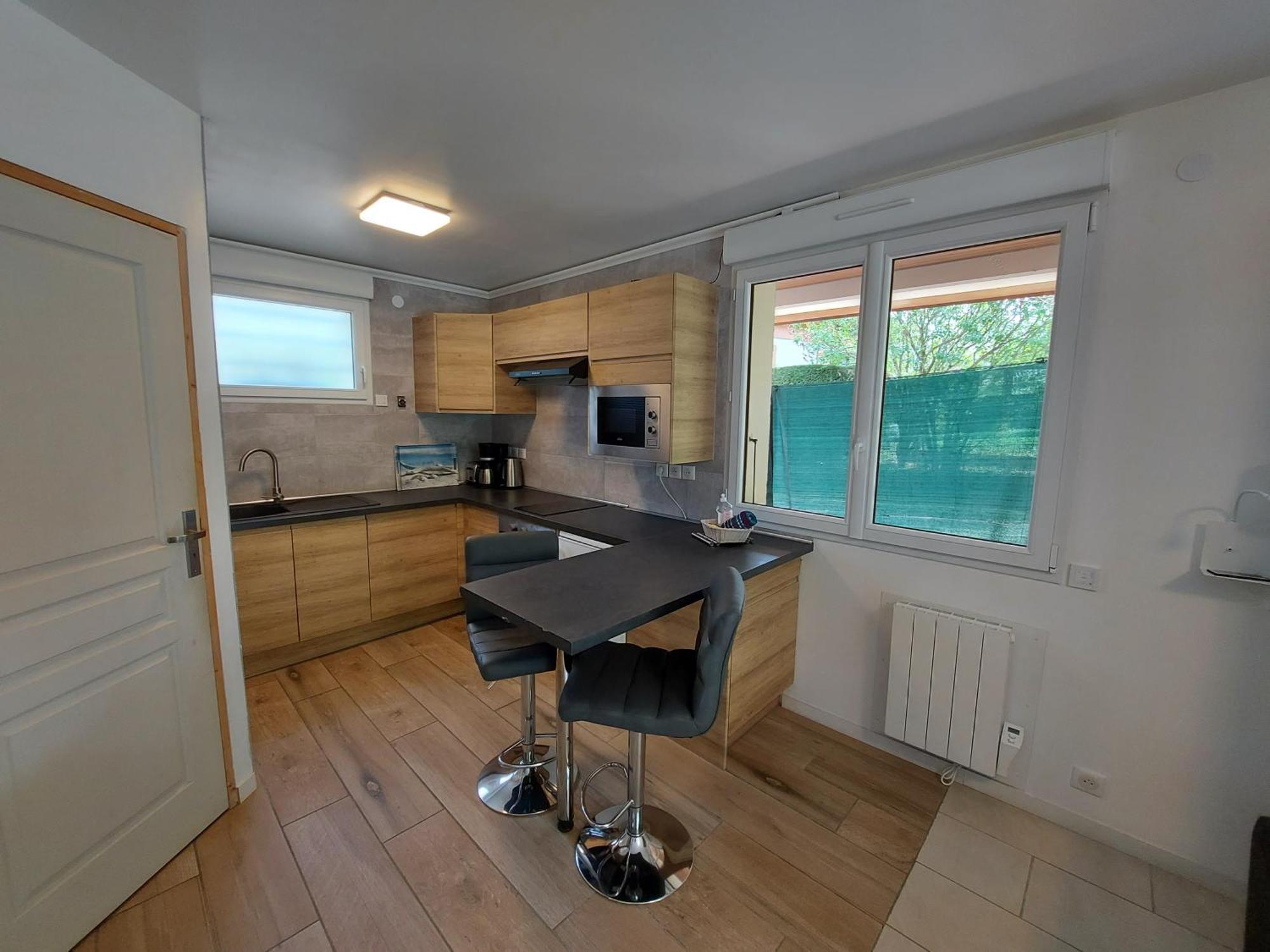 Rare, Cosy Studio Terrasse Au Coeur De St-Jorioz Saint-Jorioz Luaran gambar